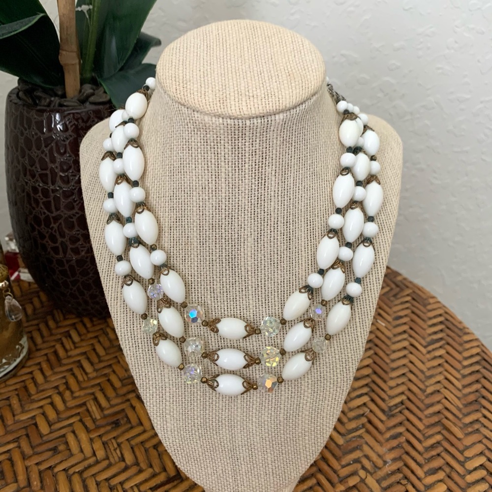 Vintage Laguna White Beaded Necklace